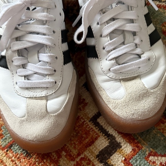 Adidas Sambaes - Picture 12 of 12